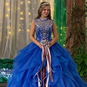 Meet your Posher, Mindy